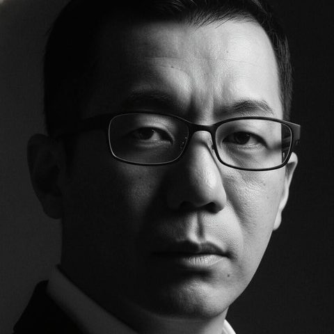 代表取締役 岩崎義弘